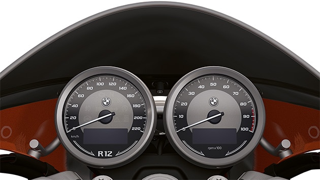 The dual round instrument of the R 12 S from BMW Motorrad